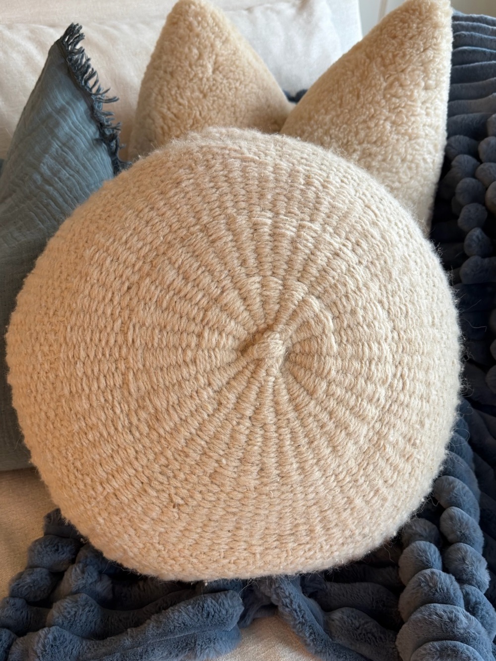 Pampa Monte Cushion #15 in Natural White